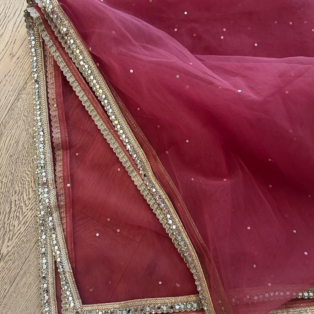 Indian Wedding Dress (Dark Pink): Lehenga Choli w Dupatta - Picture 7 of 7